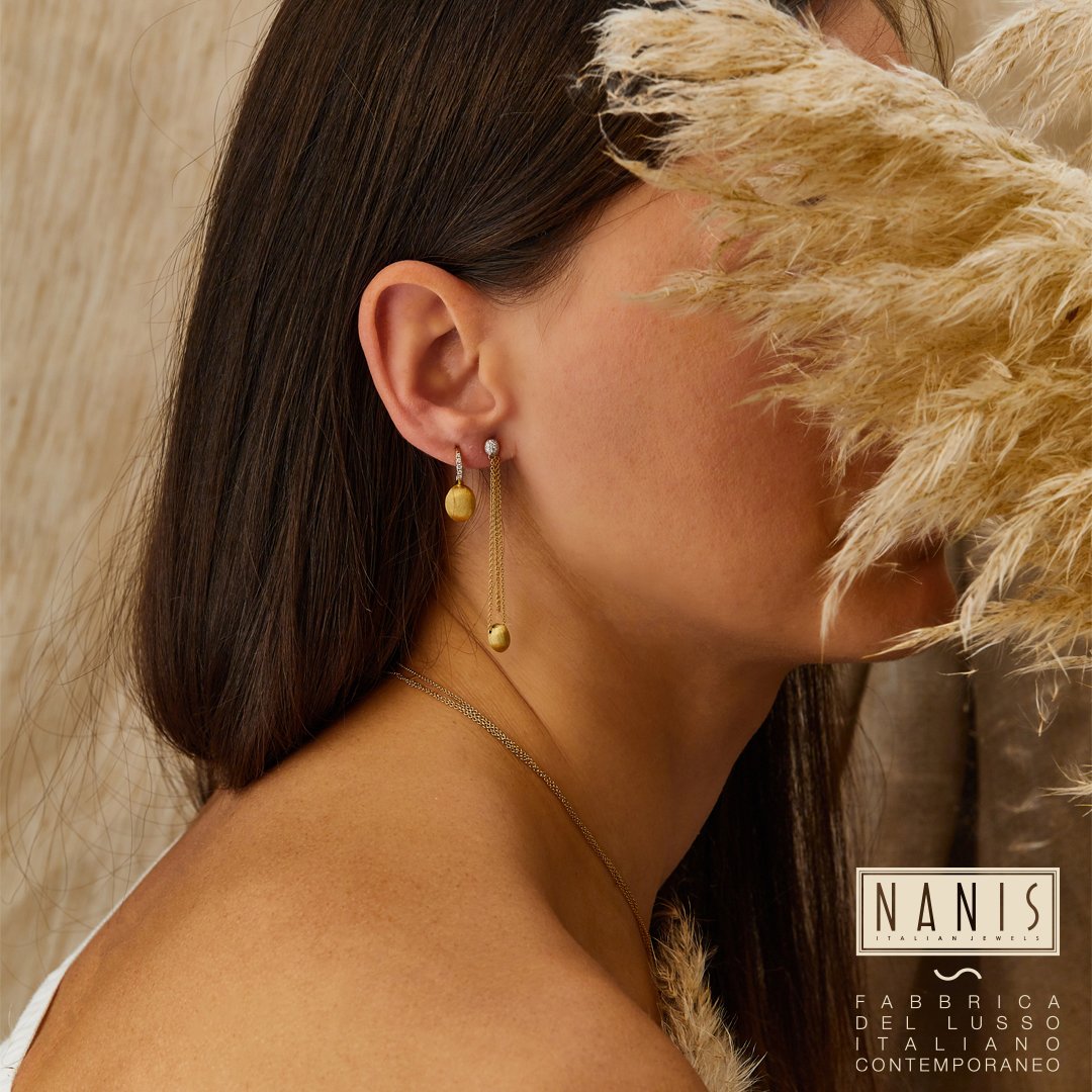 Nanis Elite Ohrringe Portraitbild bei Juwelier bouz